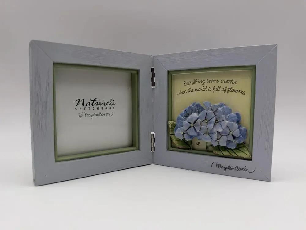 Hallmark Nature's Sketchbook Cottage Core 3D Small Folding Frame Blue Hydrangeas